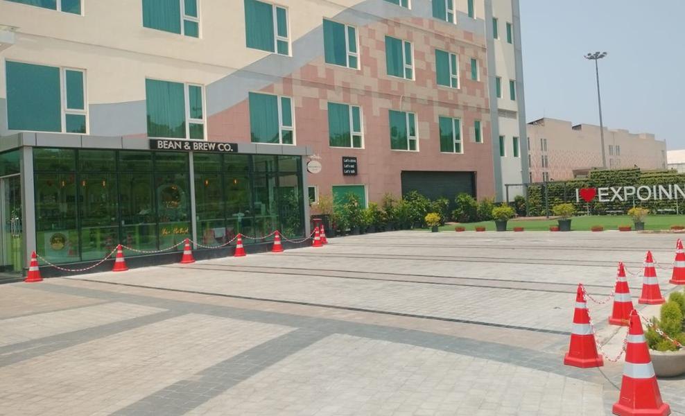 Expo Inn : Banquet Lawn